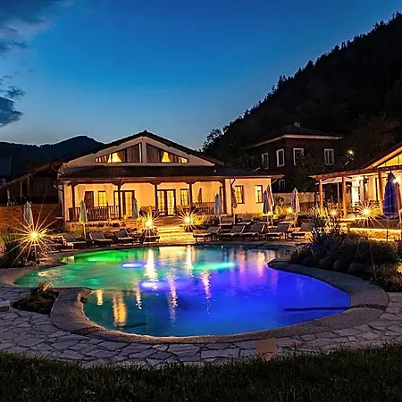 Bashtinata Stryaha Guest And Natural Pool * Бели Осъм